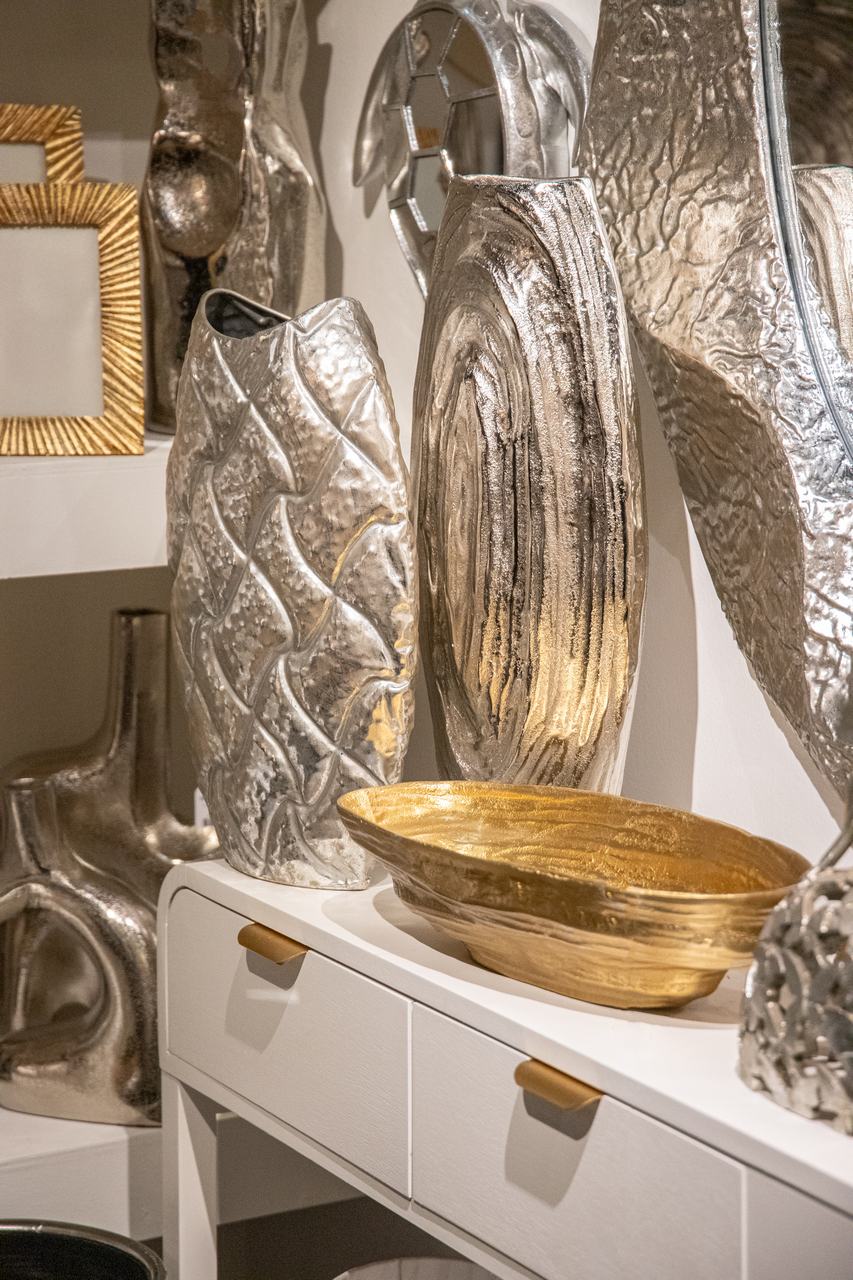 SILVER METAL VASE 25x12x39 CM