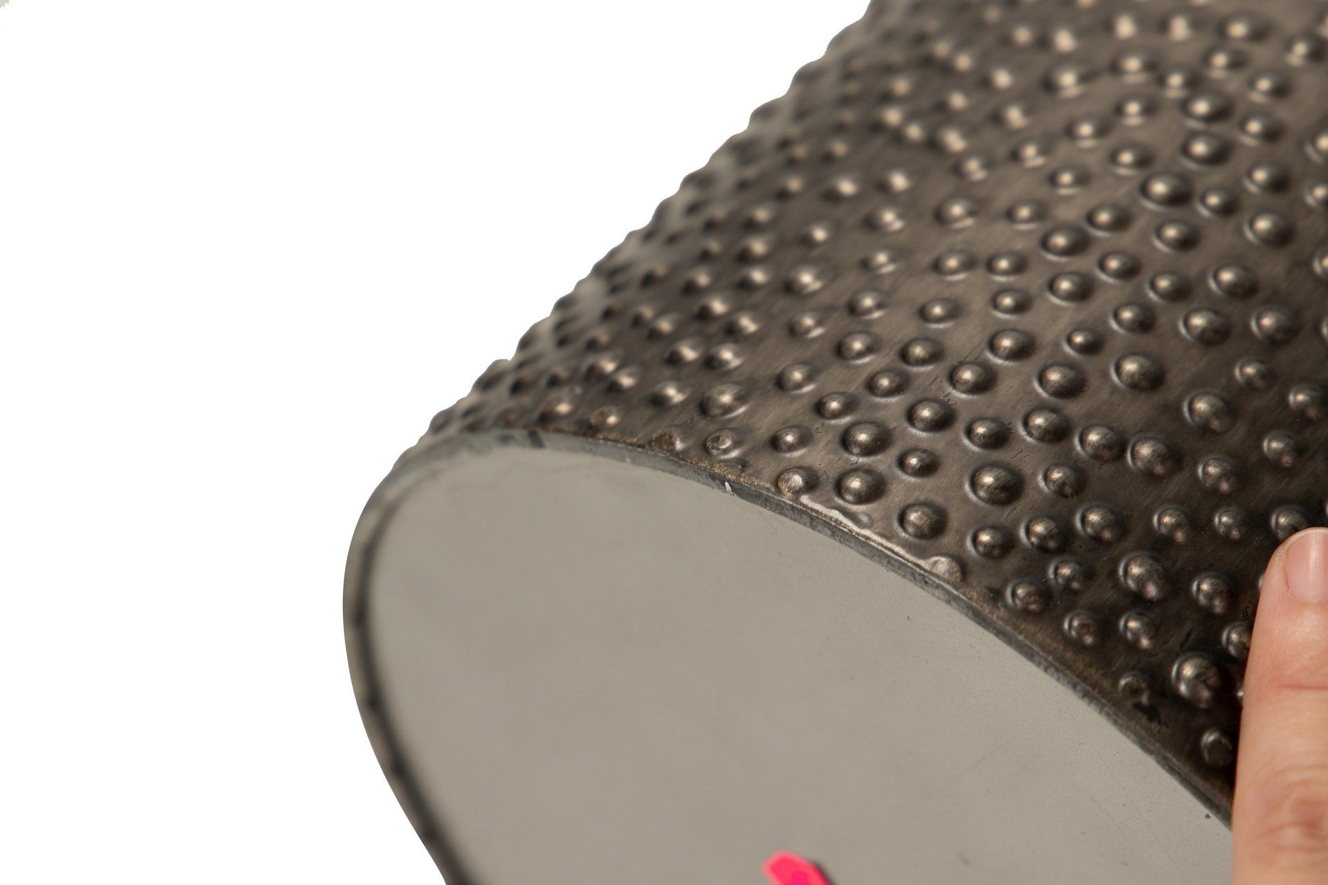 BROWN METAL VASE 20x20x67 CM