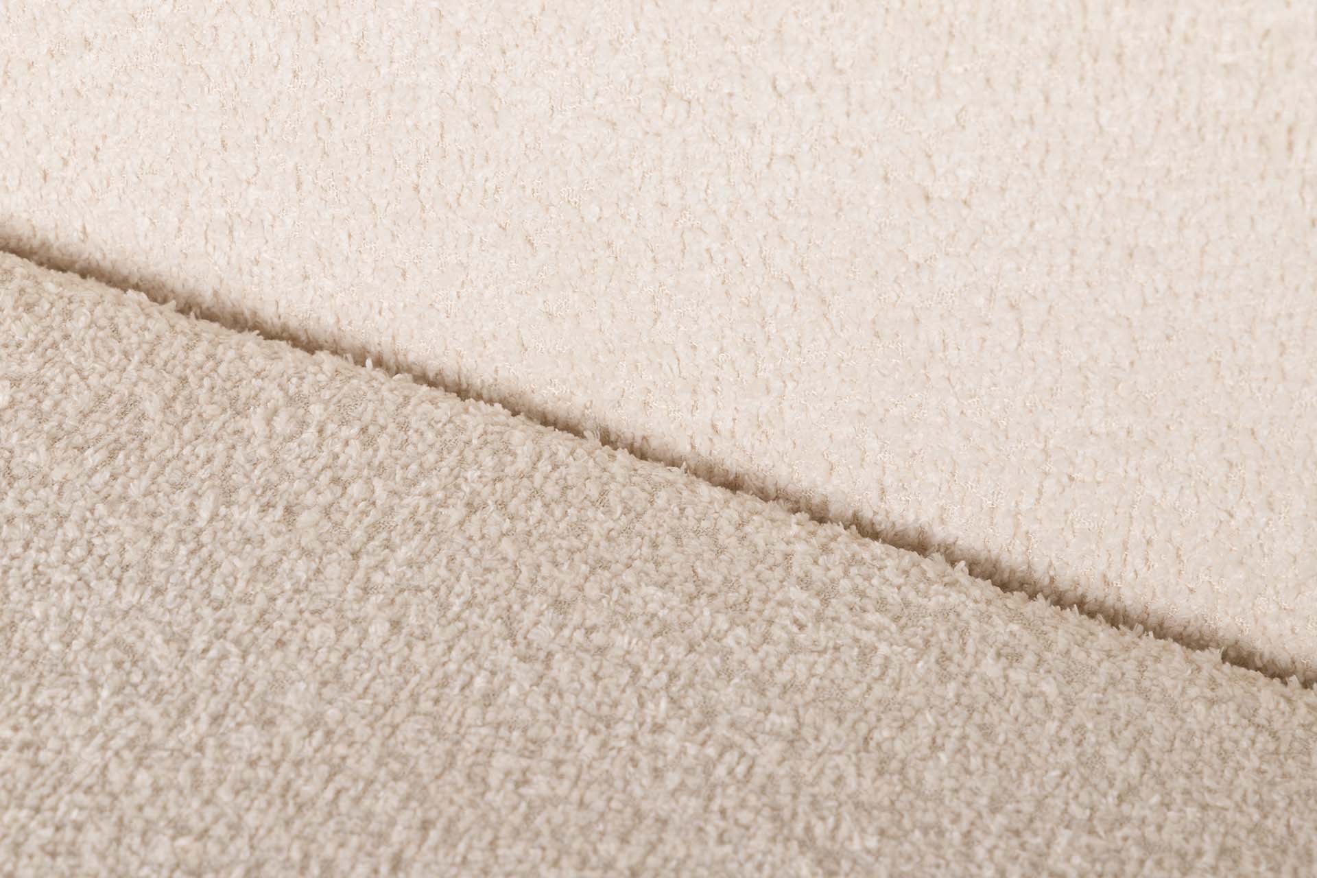 WHITE BOUCLE SOFA 134x76x85 CM