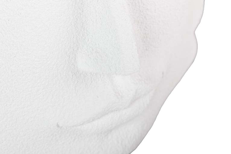 VASO DE FLORES DE POLIRESINA BRANCA COM ROSTOS 56x56x77 CM