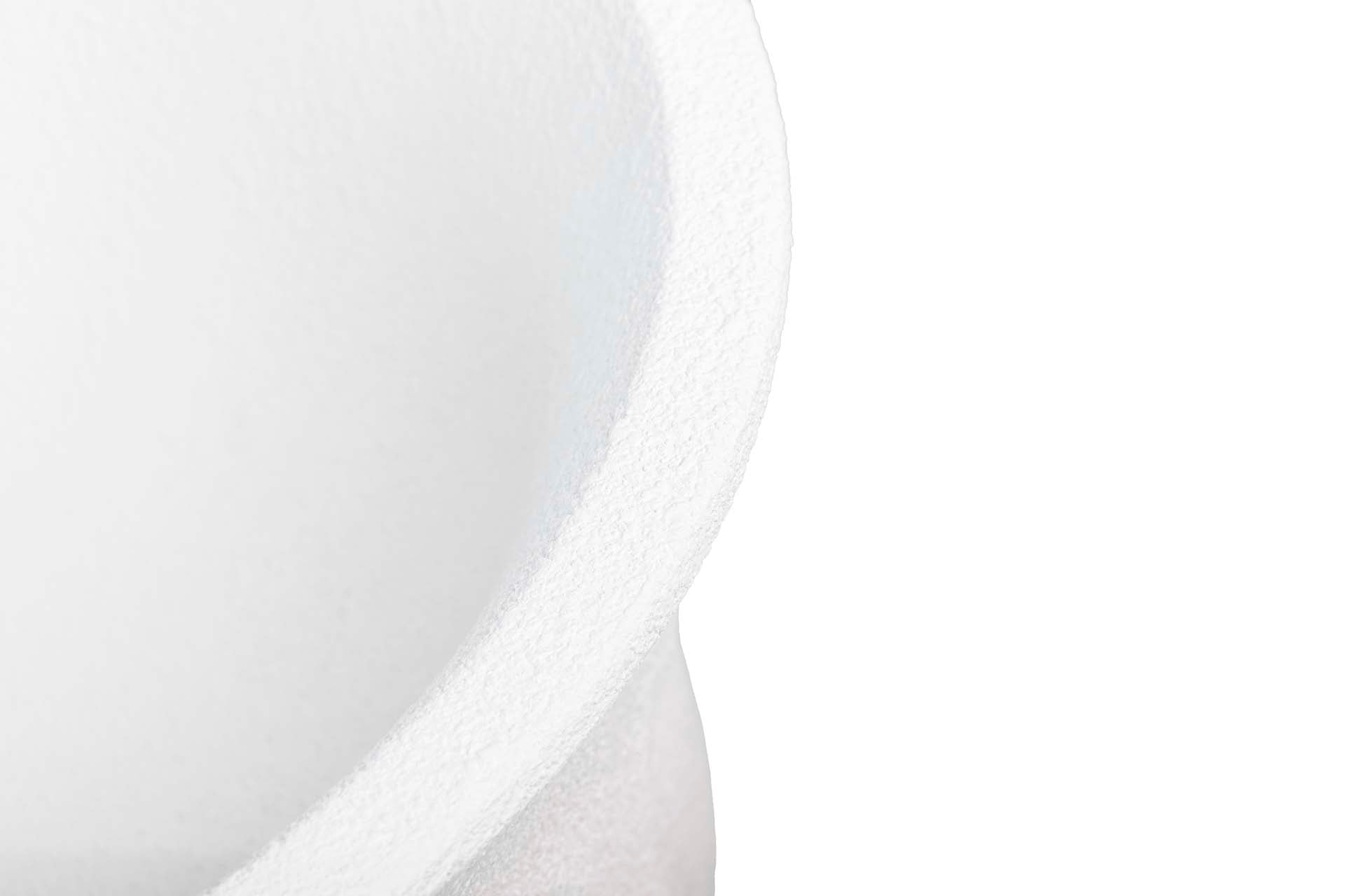 VASO DE FLORES DE POLIRESINA BRANCA COM ROSTOS 56x56x77 CM