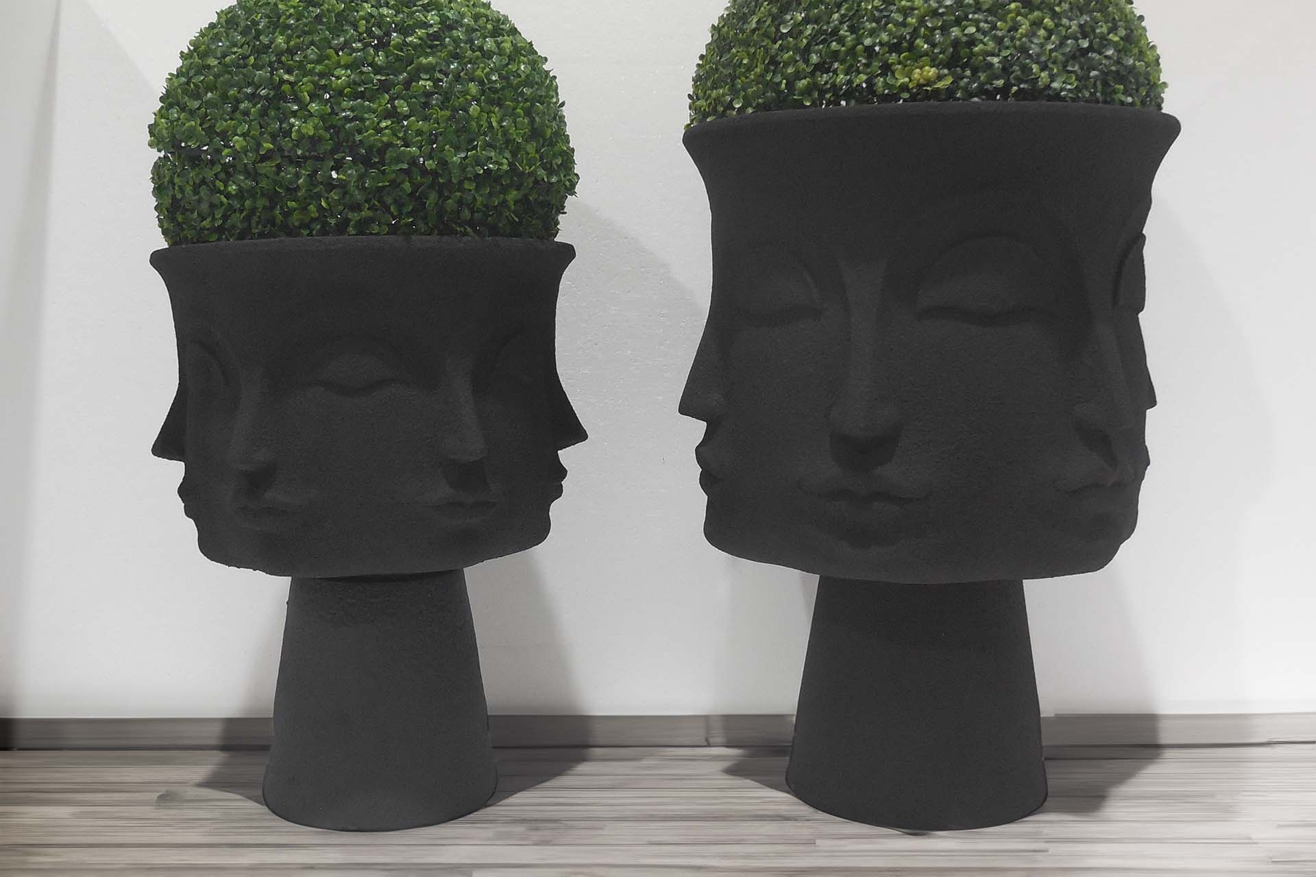 POTE DE POLIRESINA BLACK FACES 49x49x62 CM