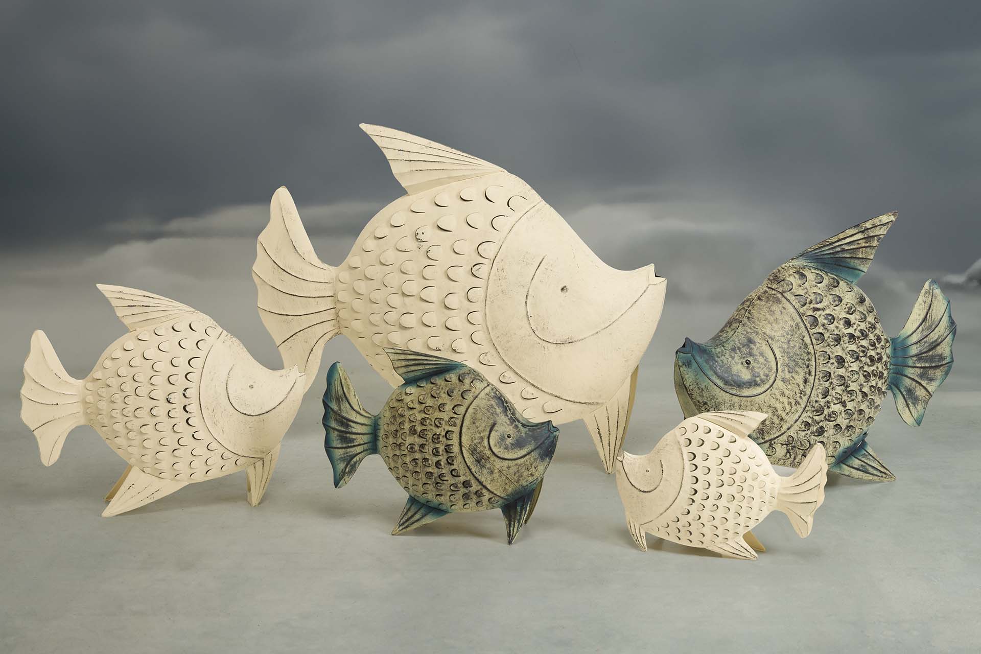 BLUE METAL FISH FIGURE 40x13x32 CM