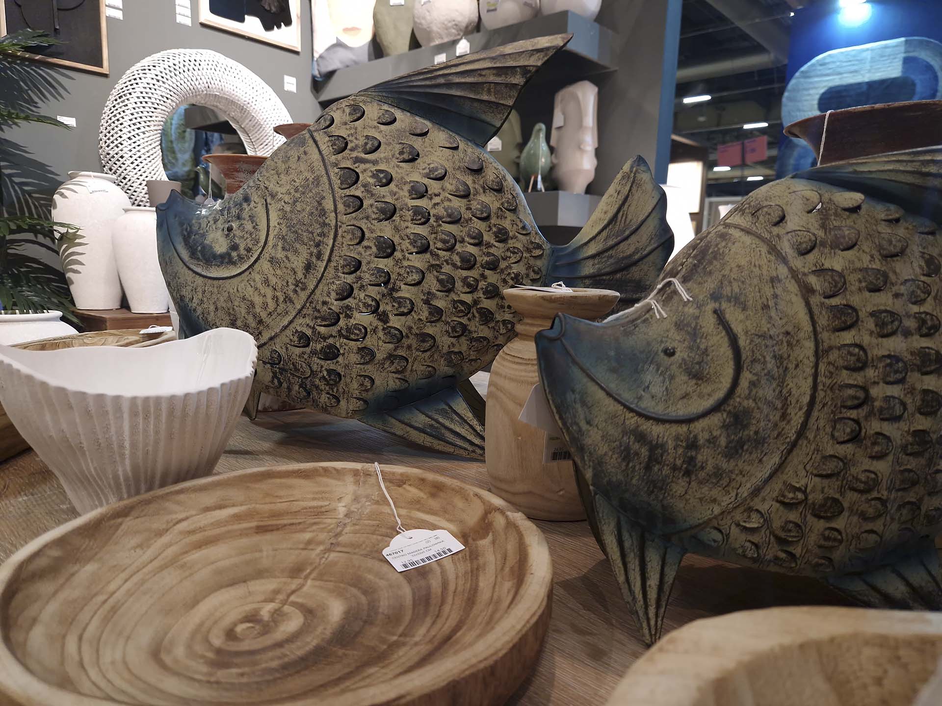 BLUE METAL FISH FIGURE 40x13x32 CM