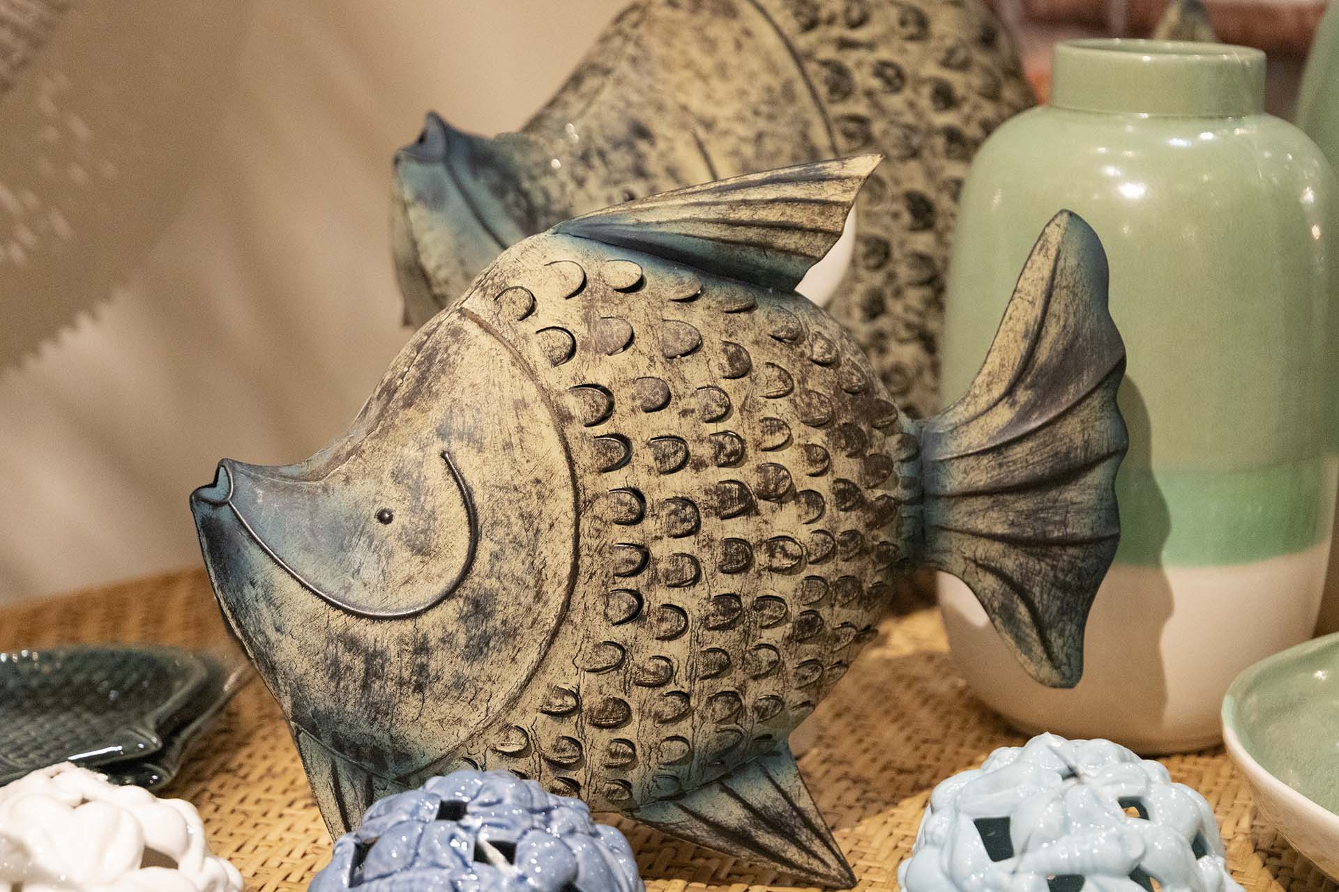 BLUE METAL FISH FIGURE 34x11x24 CM