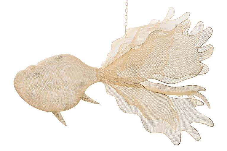 Estatueta de peixe pendurada em metal branco 98x77x62 cm