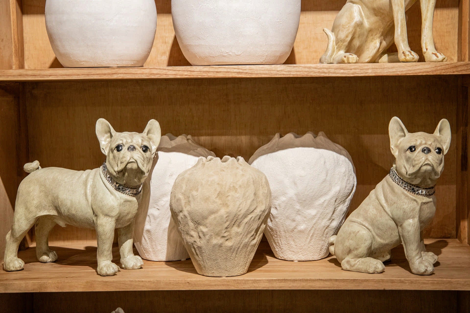 FRENCH BULLDOG RESIN FIGURE 33x16x30 CM