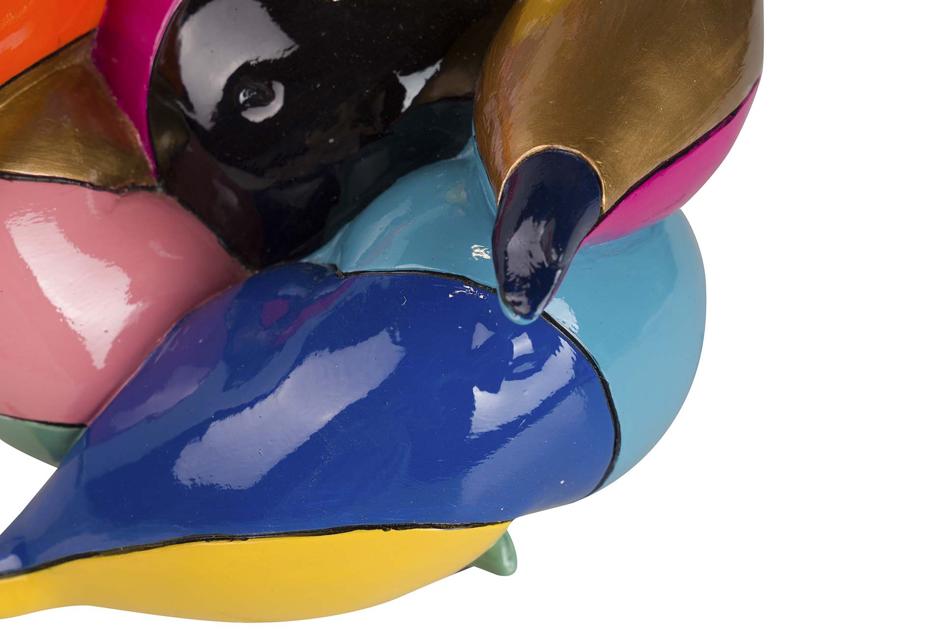 RESIN WOMAN FIGURE 21x19x22 CM