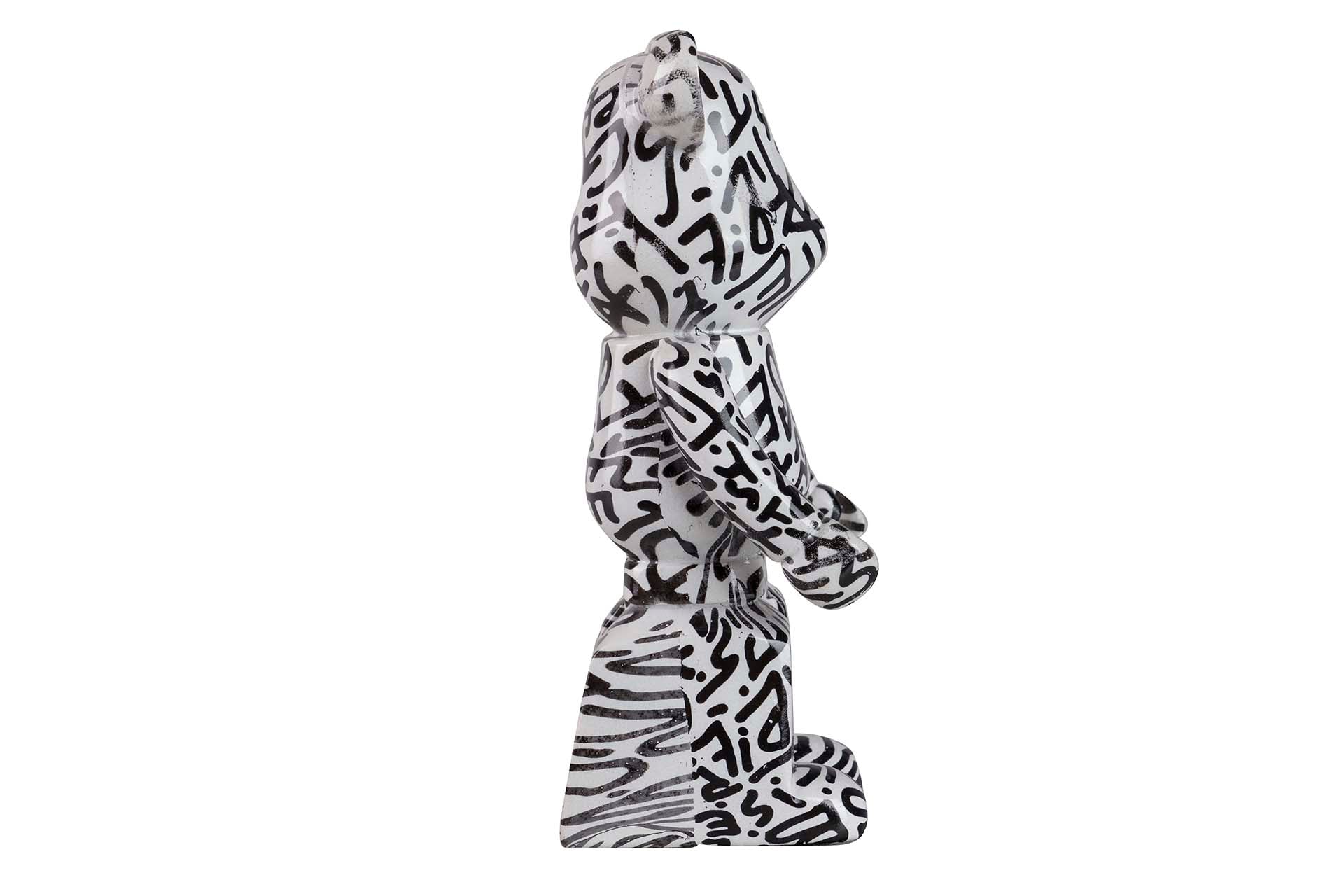 Resin Bear Figure 12x9x23 cm