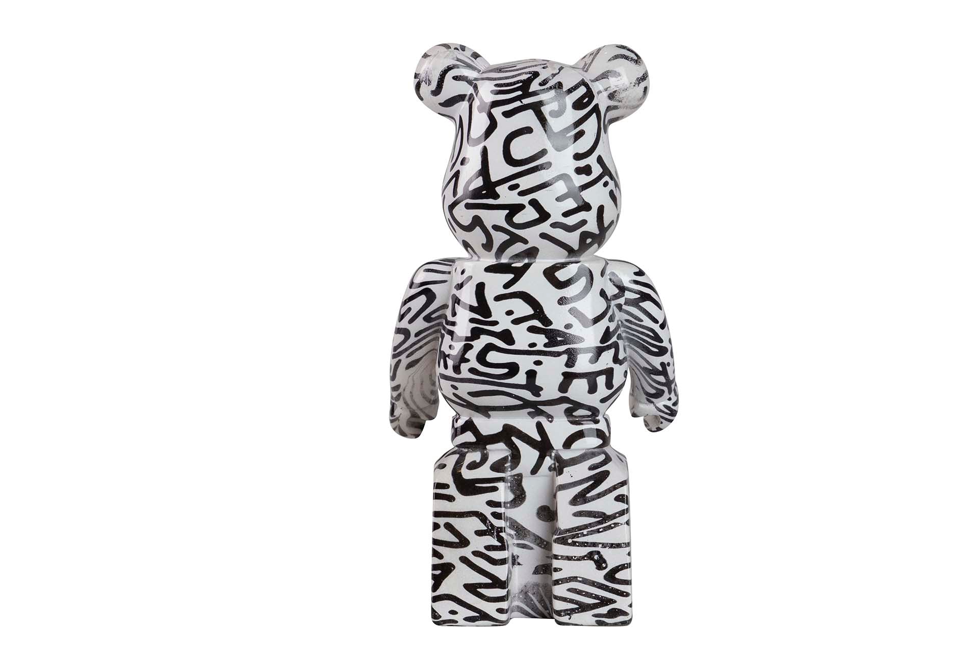 Resin Bear Figure 12x9x23 cm
