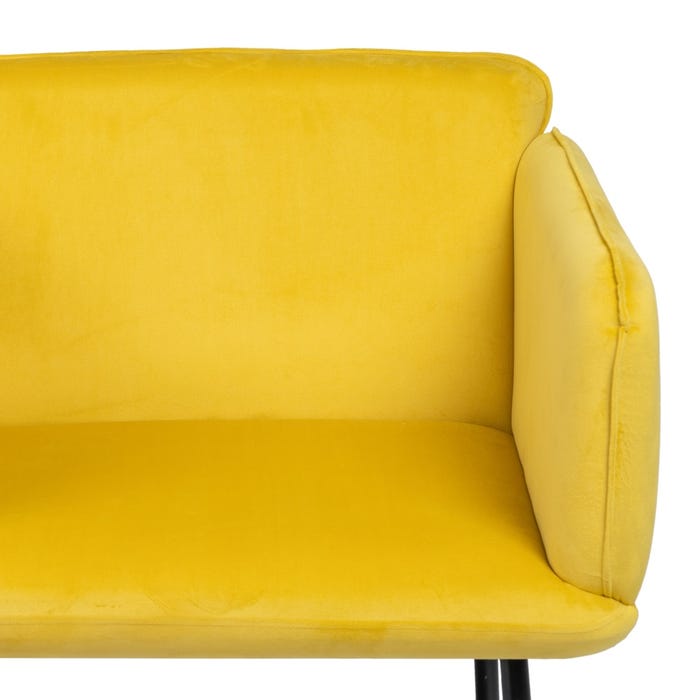 Poltrona de tecido de veludo amarelo e metal 76 x 64 x 77 cm