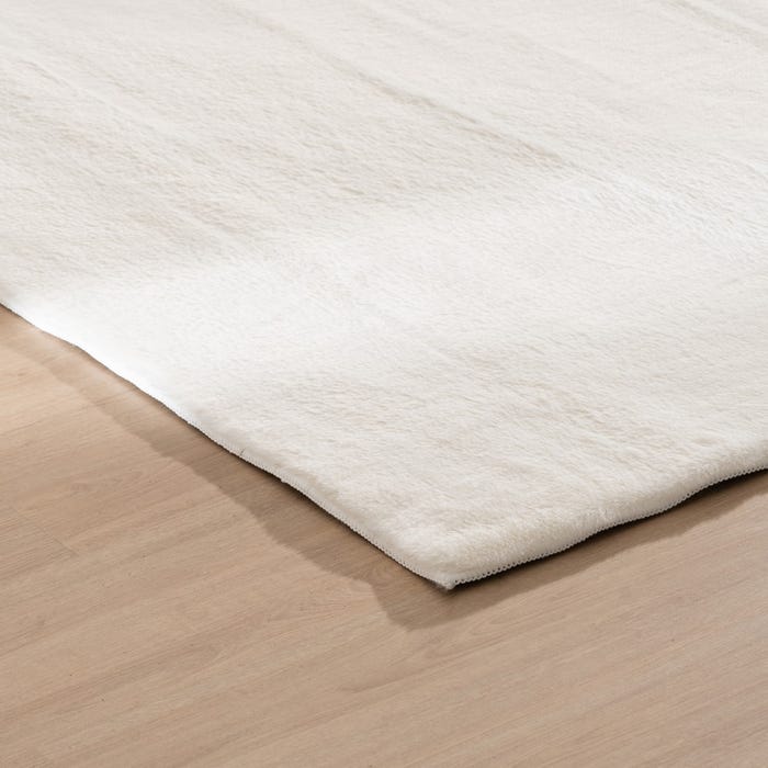 Tapete de poliéster branco 160 x 2,70 x 230 cm