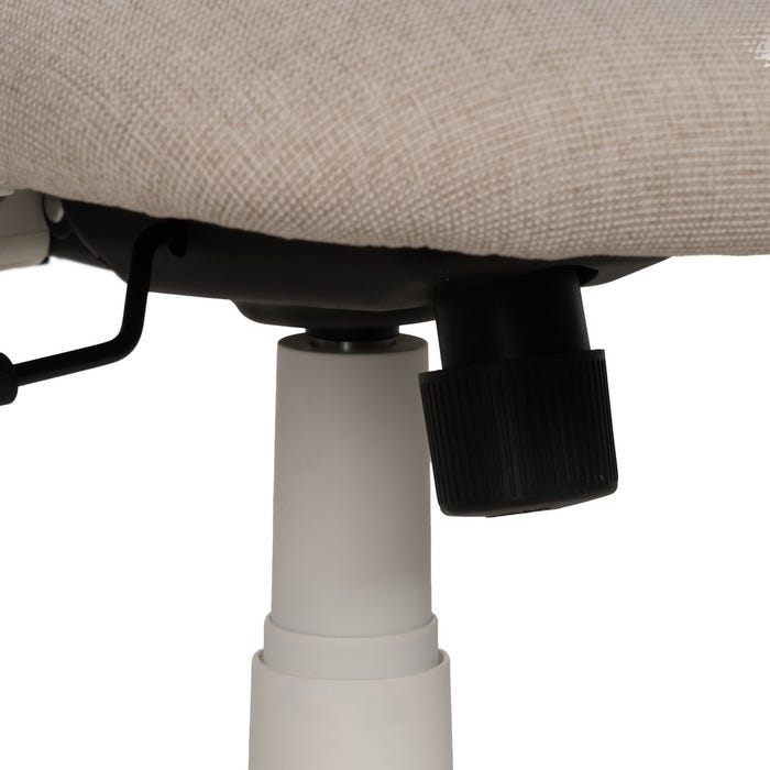 Beige Wheelchair 63 X 59 X 94.50 Cm