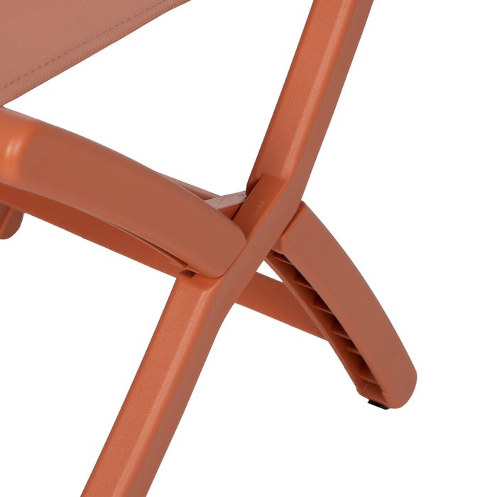 Terracotta Polypropylene Folding Chair 45 x 55 x 83 cm