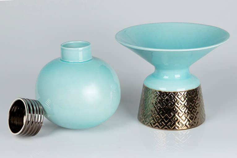 JARRON CERAMICA AZUL DORADO 30x30x24 CM