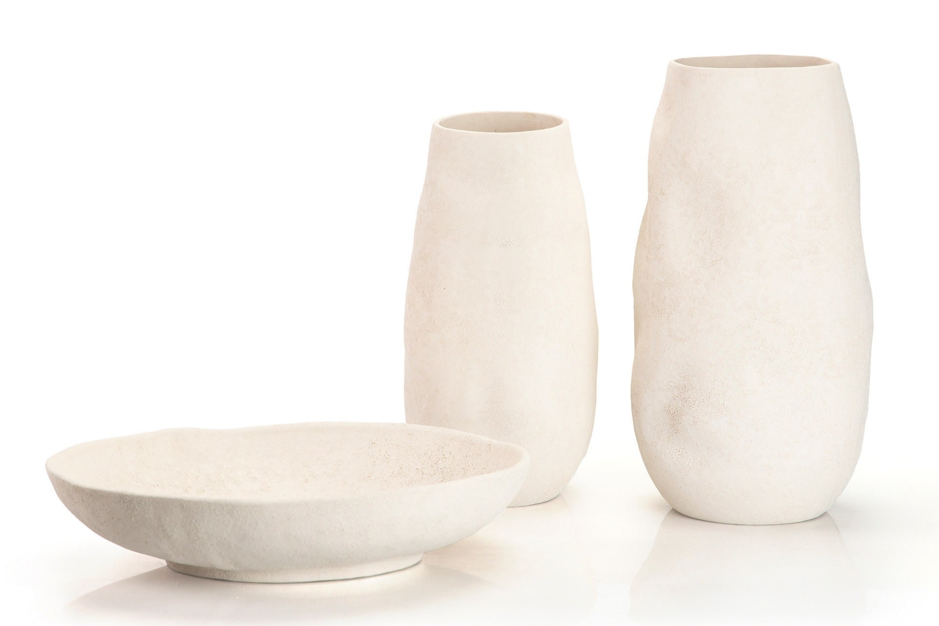 WHITE CERAMIC VASE 19x19x36 CM