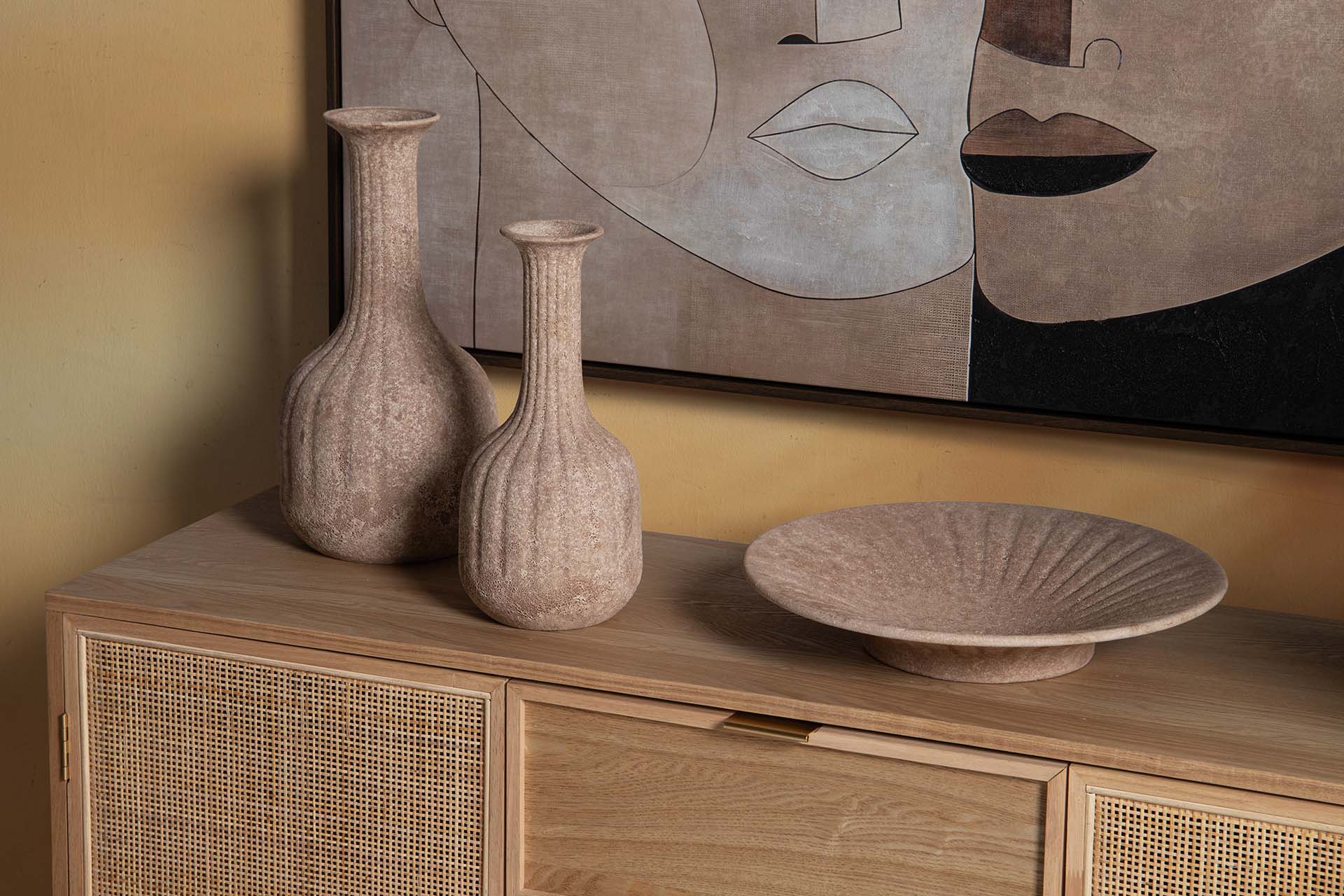 CENTRO DE MESA CERAMICA MARRON 38x38x8 CM
