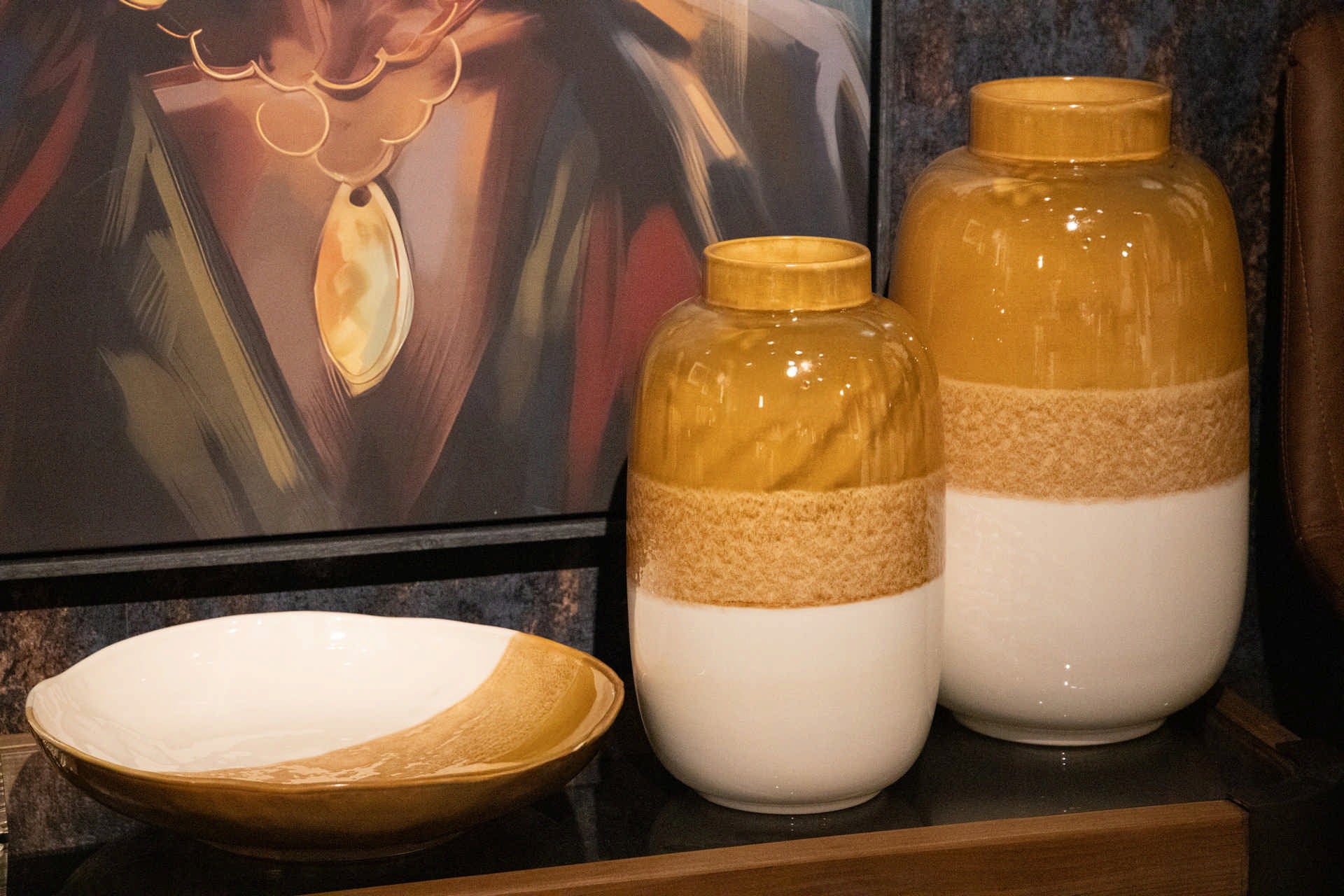 CENTRO DE MESA CERAMICA BEIGE AMARILLO 20x20x34 CM