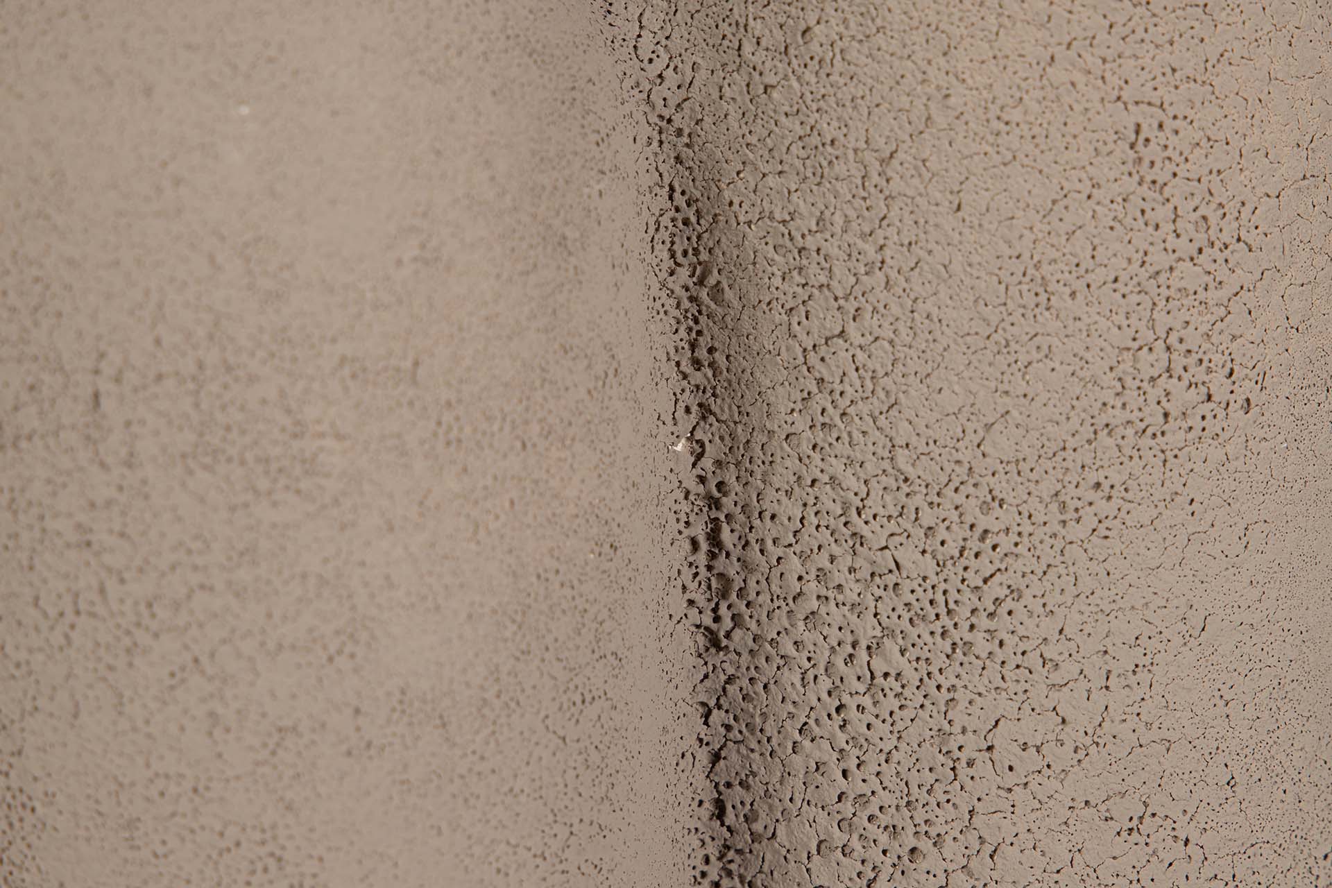 GREY CERAMIC VASE 16x16x29 CM