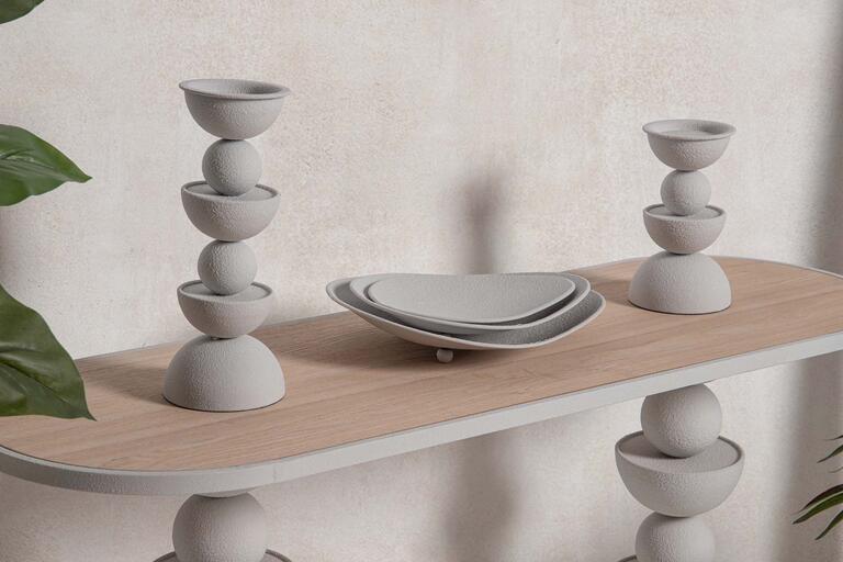 CANDELABRO METAL BLANCO 13x13x32 CM