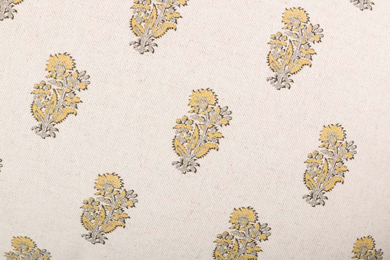 COJIN LINO FLORES RAYAS 45x30 CM - Min.2 uds