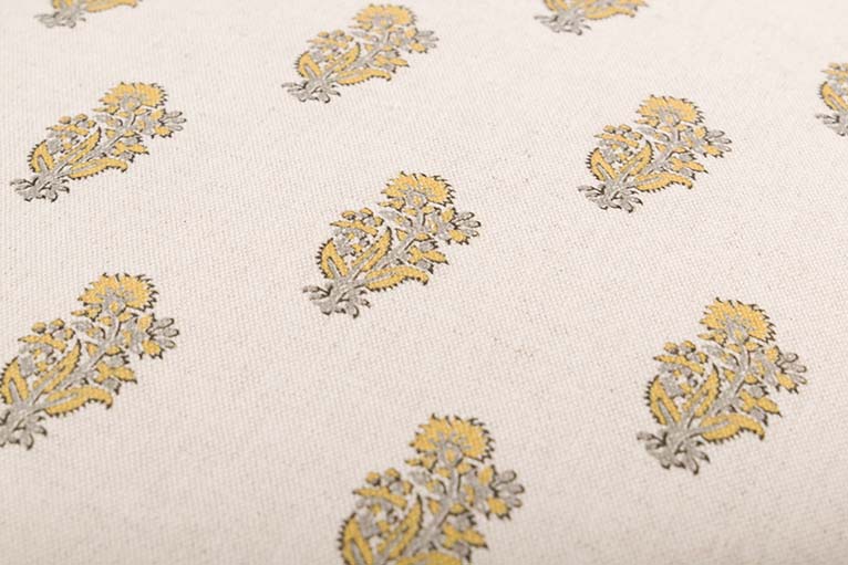 COJIN LINO FLORES RAYAS 45x45 CM - Min.2 uds