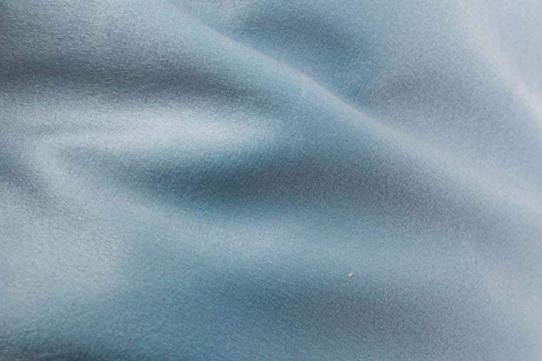 COJIN VELVET AZUL 45x30 CM - Min.2 uds