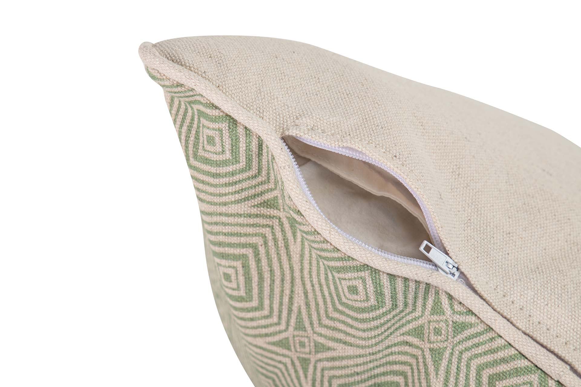 COJIN LINO GEOMETRICO VERDE 45x13x45 CM - Min.2 uds