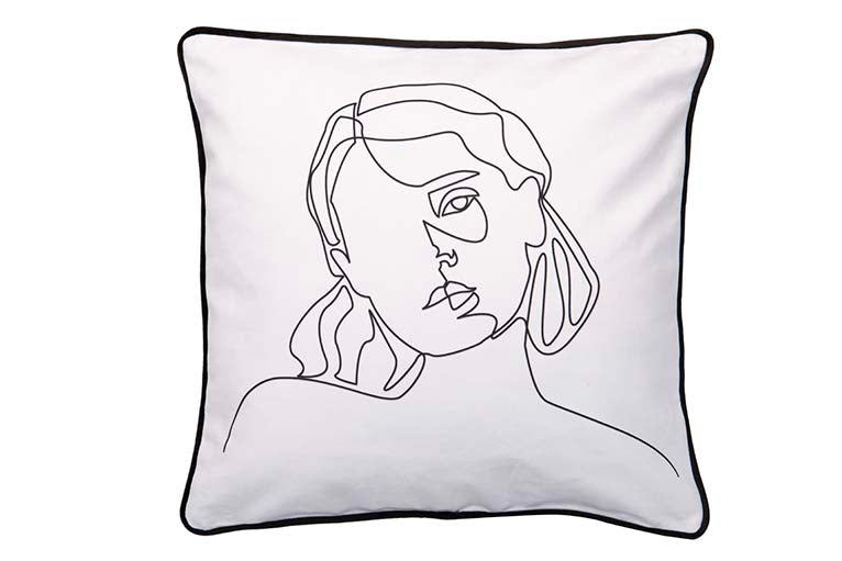 COJIN VELVET MUJER GEMETRICO 45x13x45 CM - Min.2 uds