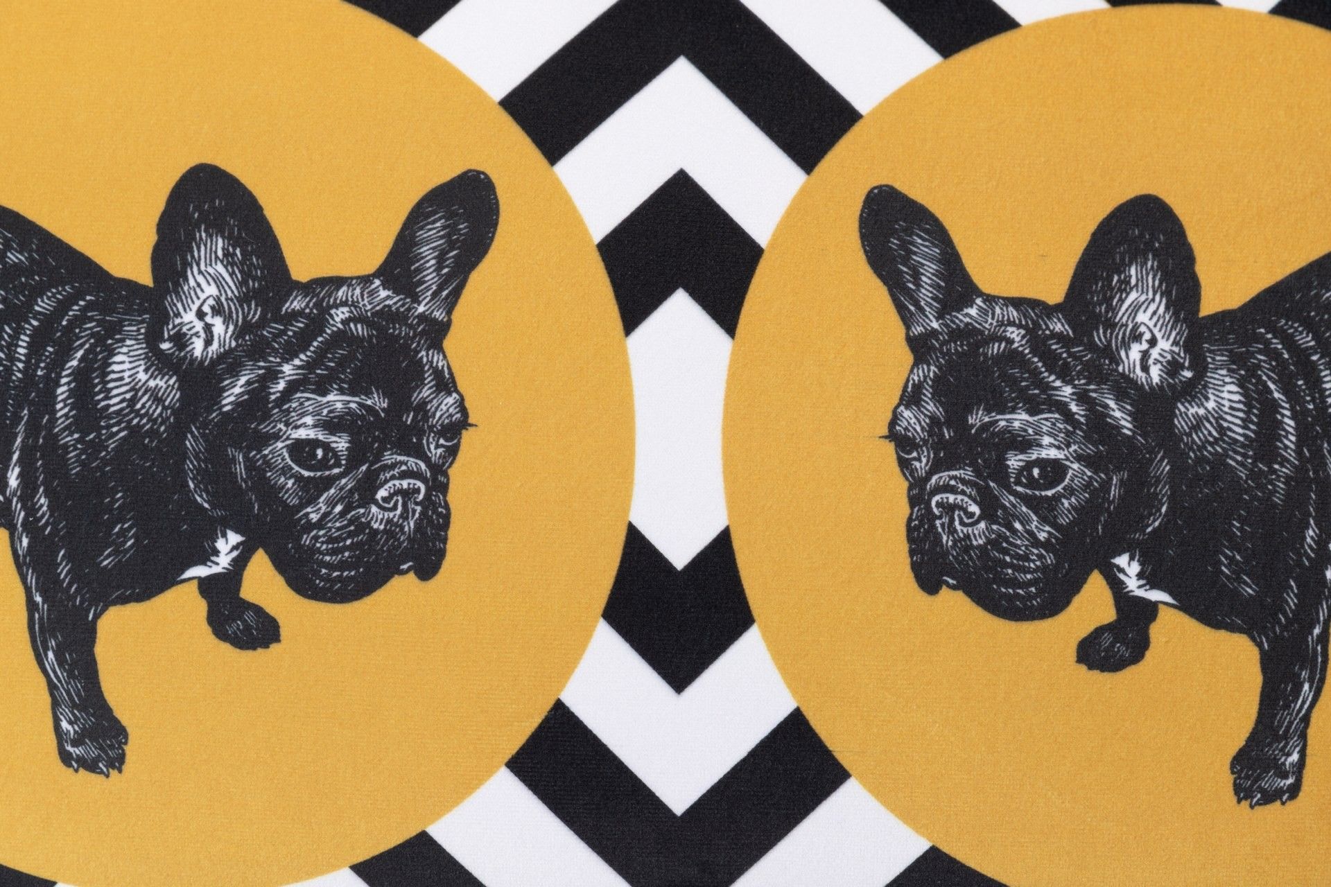 GEOMETRIC VELVET BULLDOG CUSHION 45x13x30 CM - Min.2 units