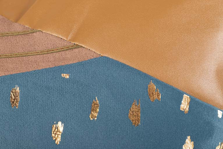 COJIN POLIESTER / VELVET  53x13x33 CM - Min.2 uds