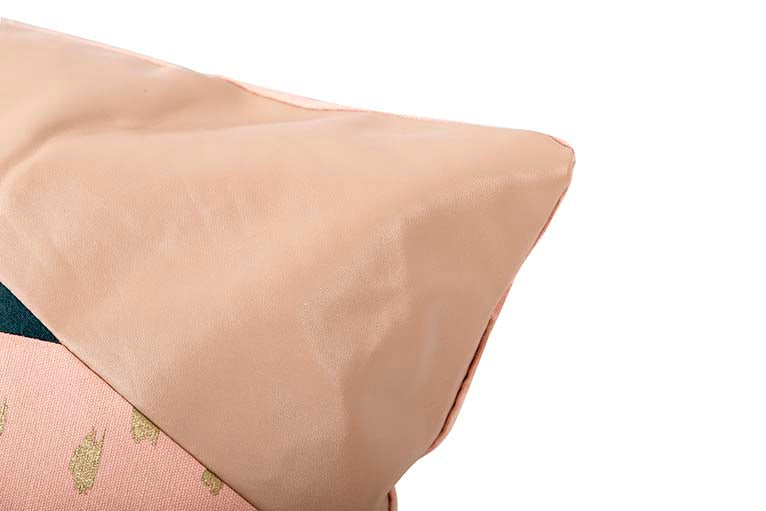 COJIN POLIESTER  53x13x33 CM - Min.2 uds