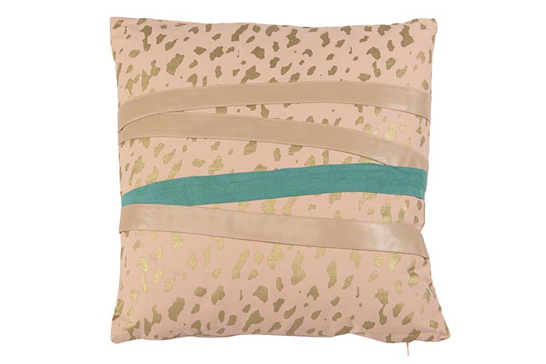 COJIN POLIESTER  45x13x45 CM - Min.2 uds