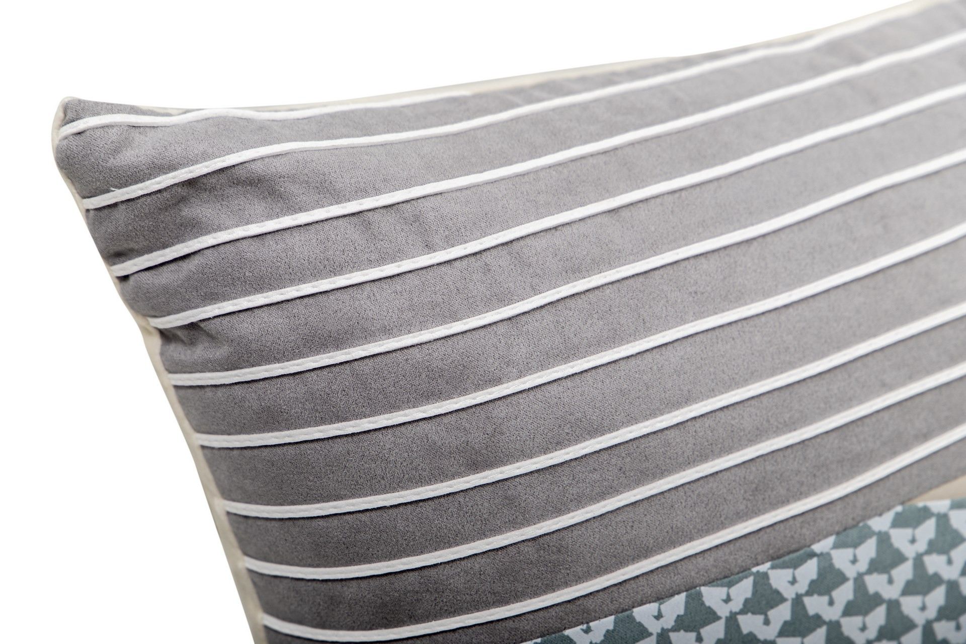 COJIN POLIESTER  53x13x33 CM - Min.2 uds