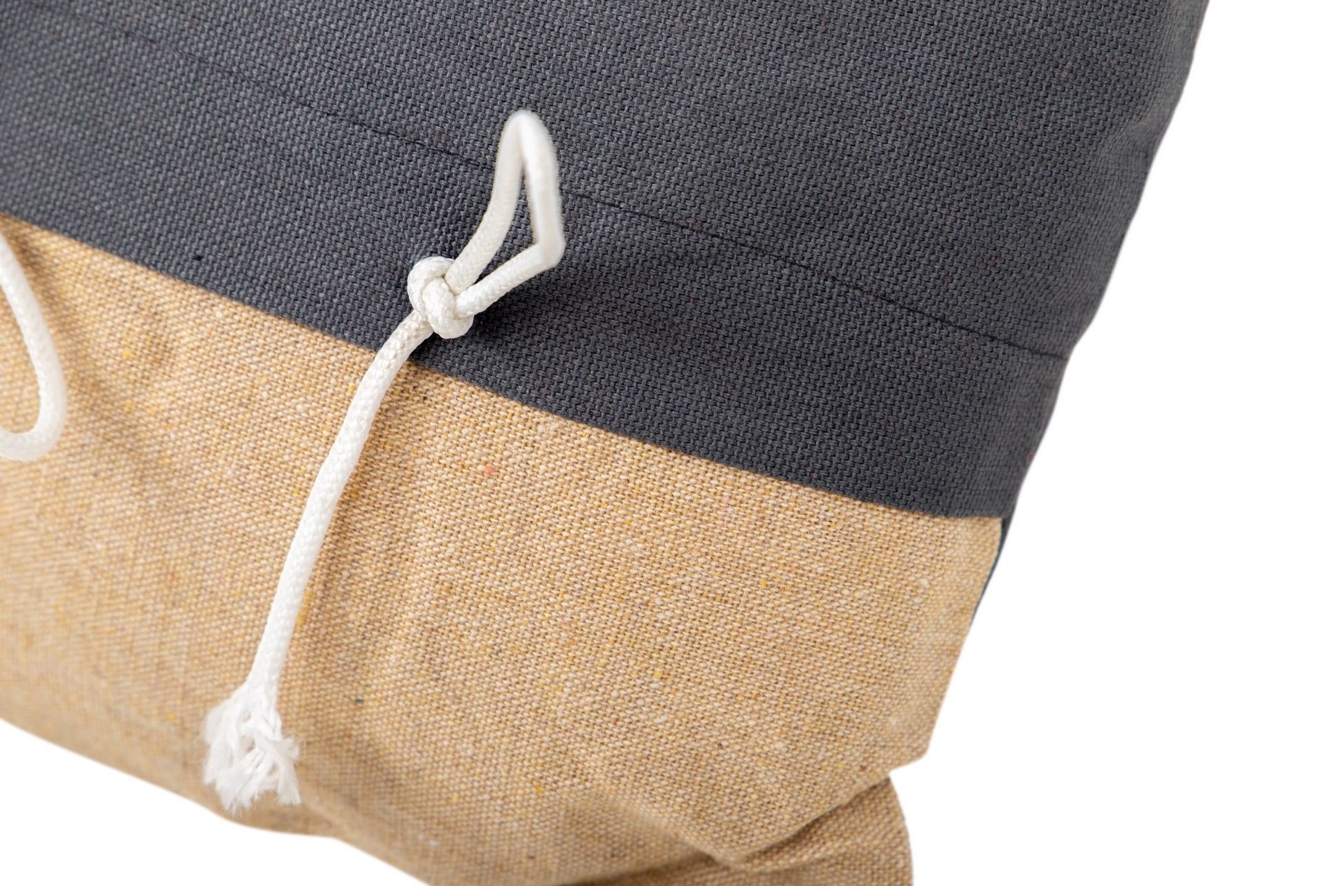 COJIN POLIESTER  53x13x33 CM - Min.2 uds
