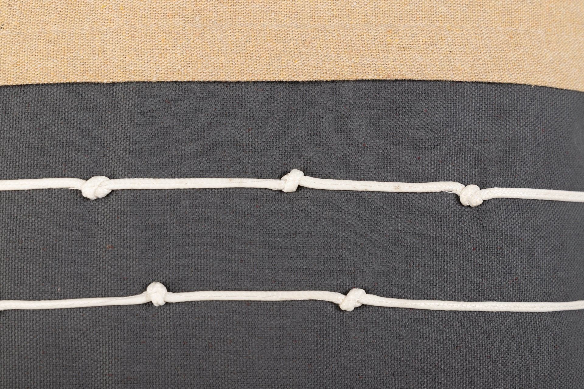 COJIN POLYESTER 45x13x45 CM - Min.2 uds