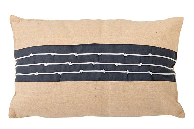 COJIN POLYESTER 53x13x33 CM - Min.2 uds