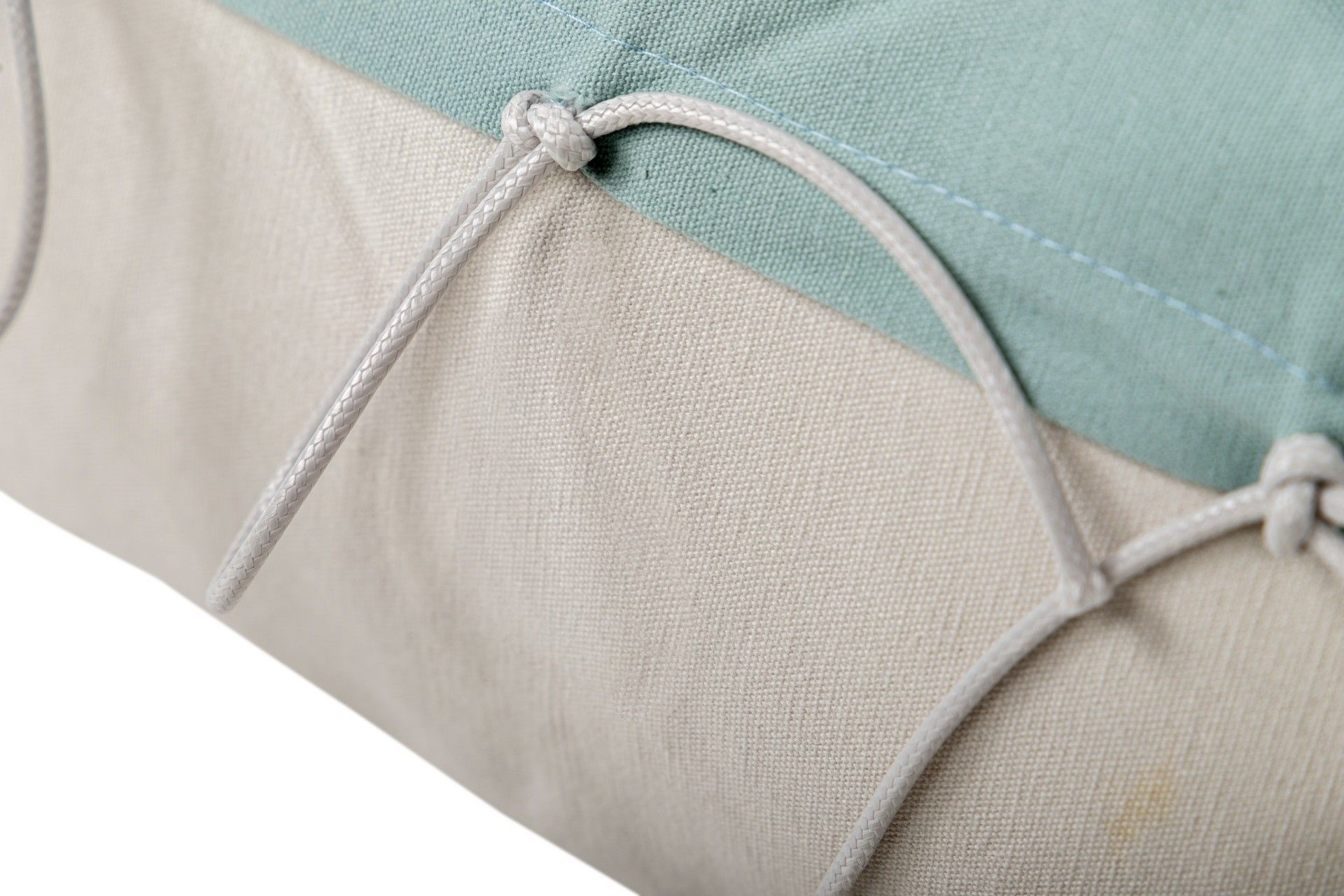 COJIN POLYESTER 53x13x33 CM - Min.2 uds