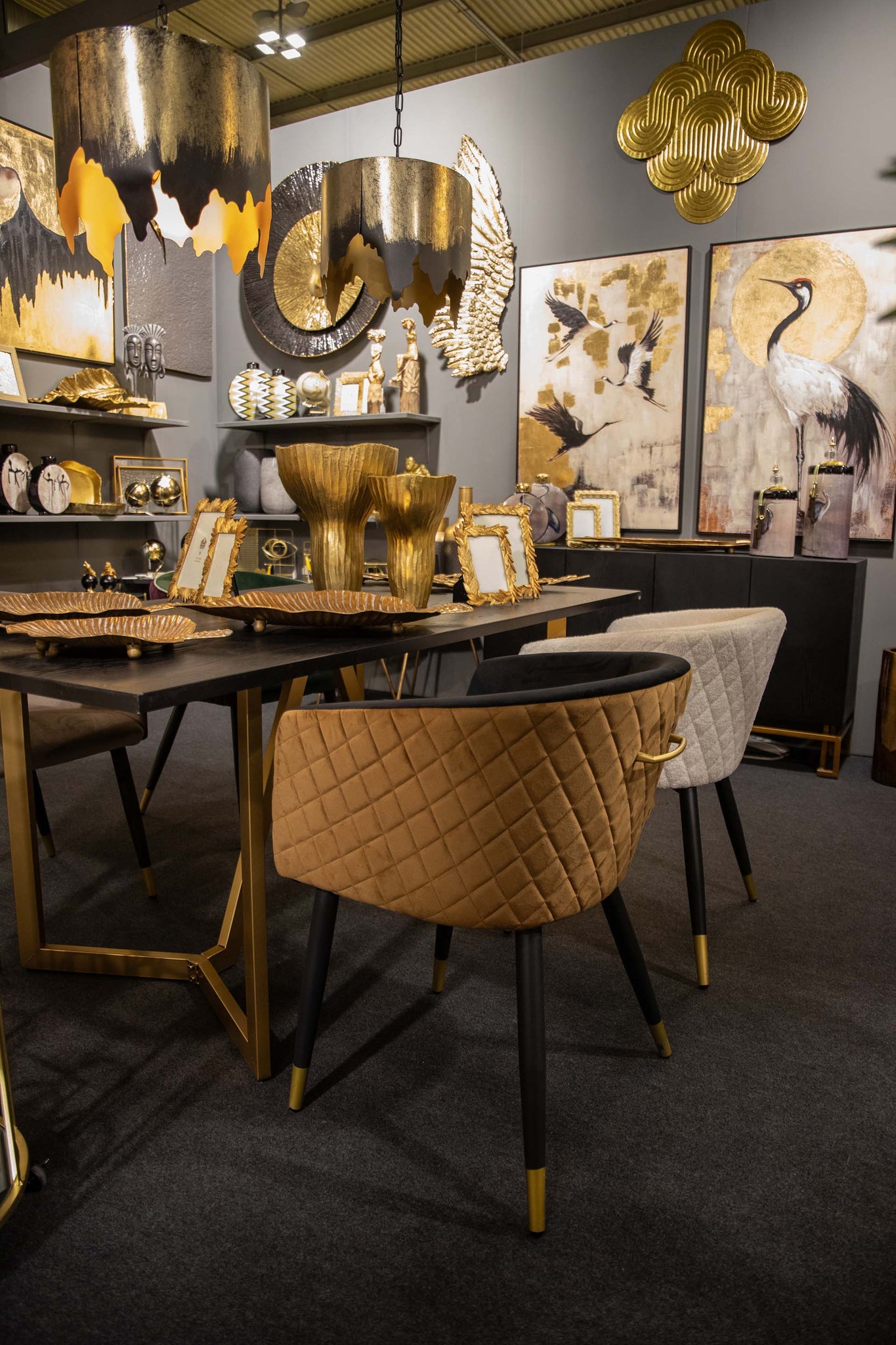SILLA VELVET AMARILLO NEGRO 55x55x76 CM - Min.2 uds