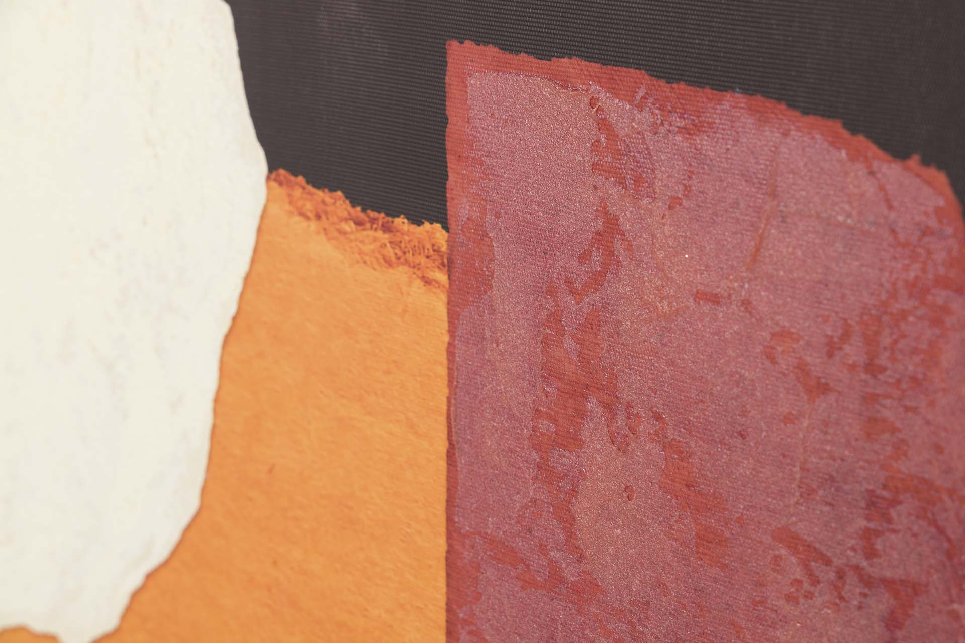 PINTURA ABSTRATA EM RELEVO COM MOLDURA PRETA 63x4x93CM