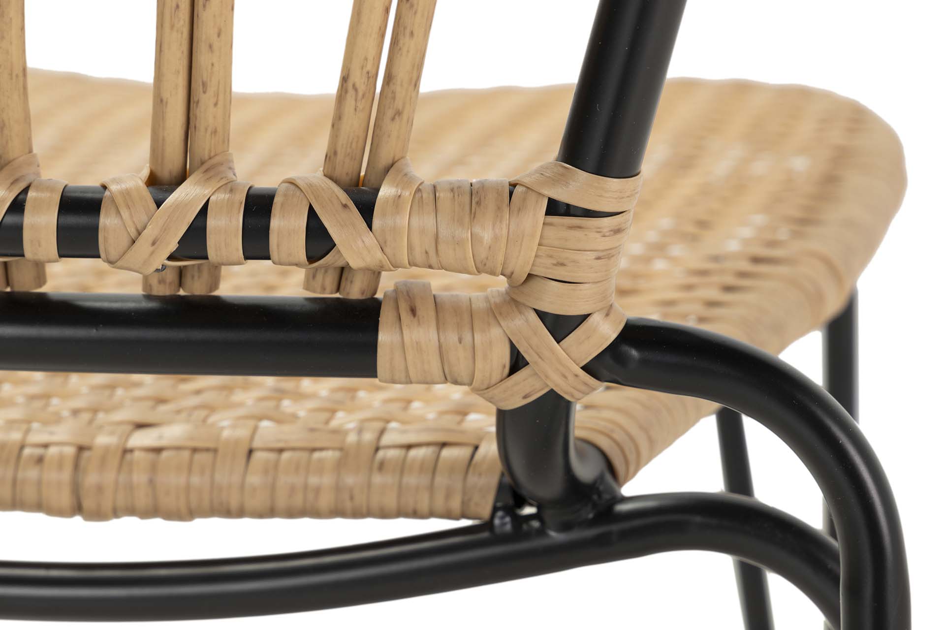 NATURAL BLACK SYNTHETIC RATTAN CHAIR 47x58x86 CM