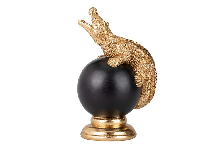 Figura de crocodilo bola decoração de resina 10x8x15 cm