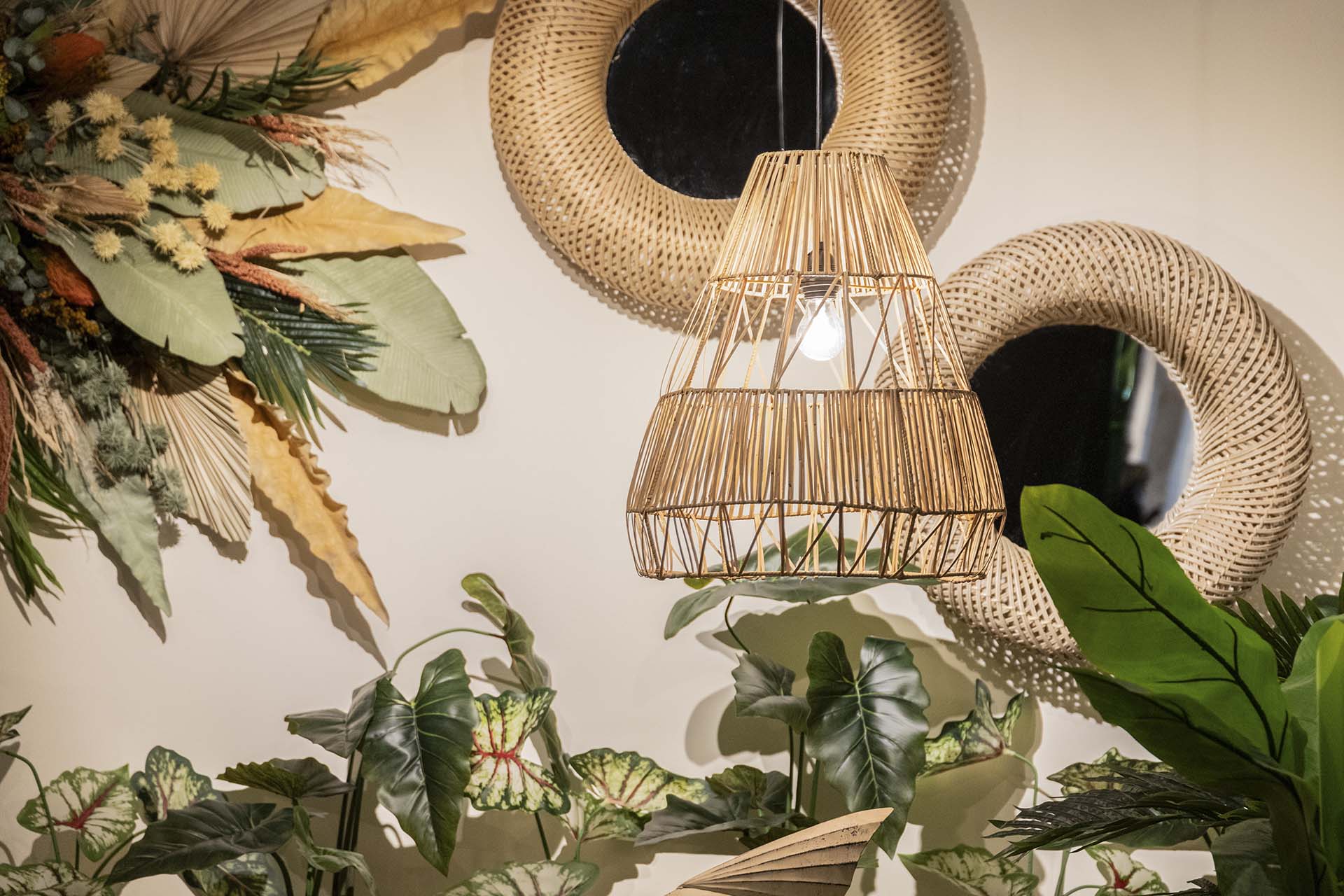 LAMPARA TECHO RATAN / METAL 45x45x50 CM