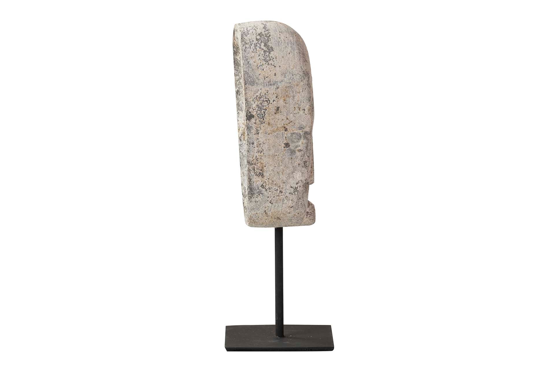 FIGURA DECORATIVA PIEDRA 8x7x26 CM