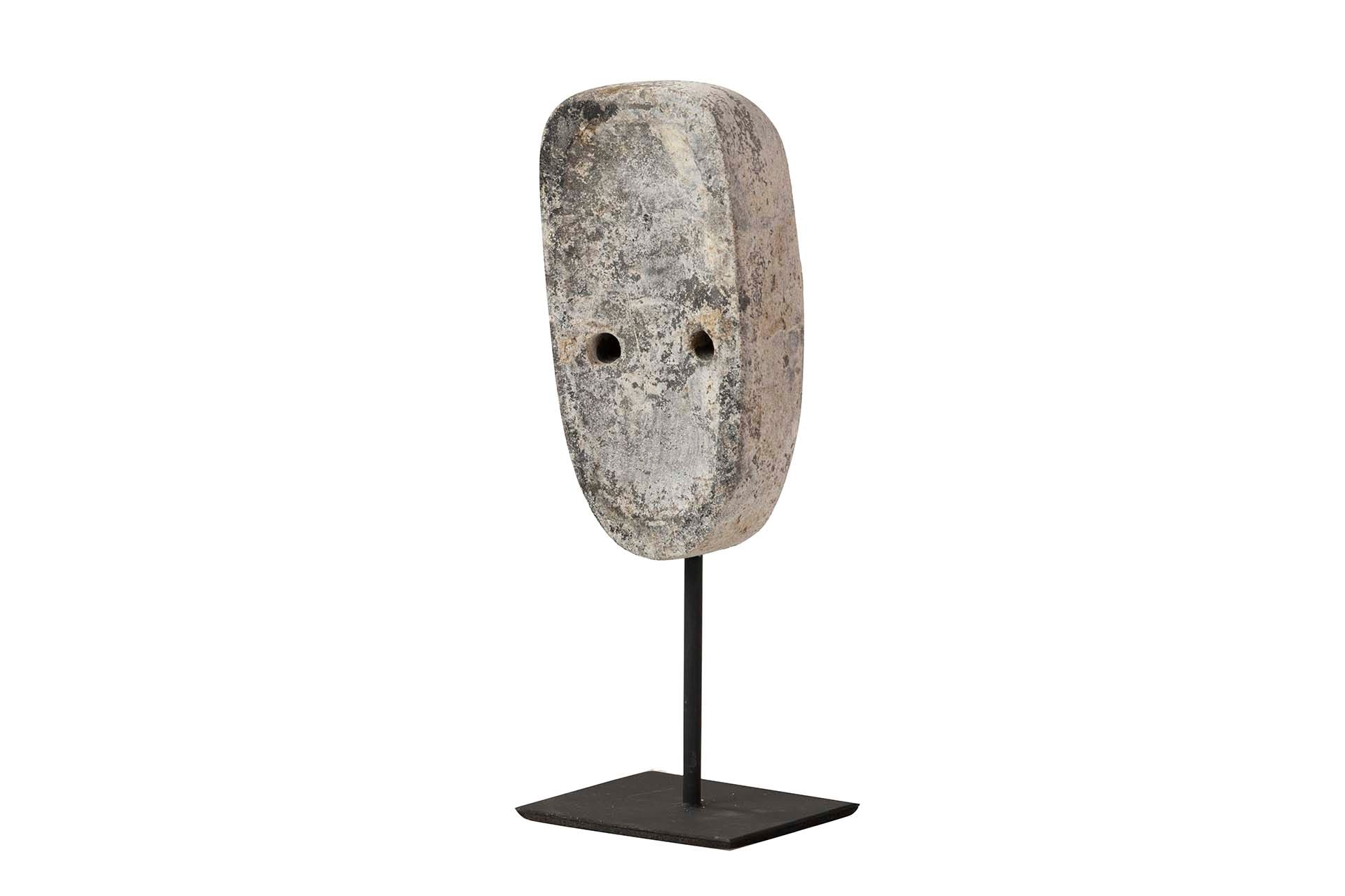 FIGURA DECORATIVA PIEDRA 8x7x26 CM