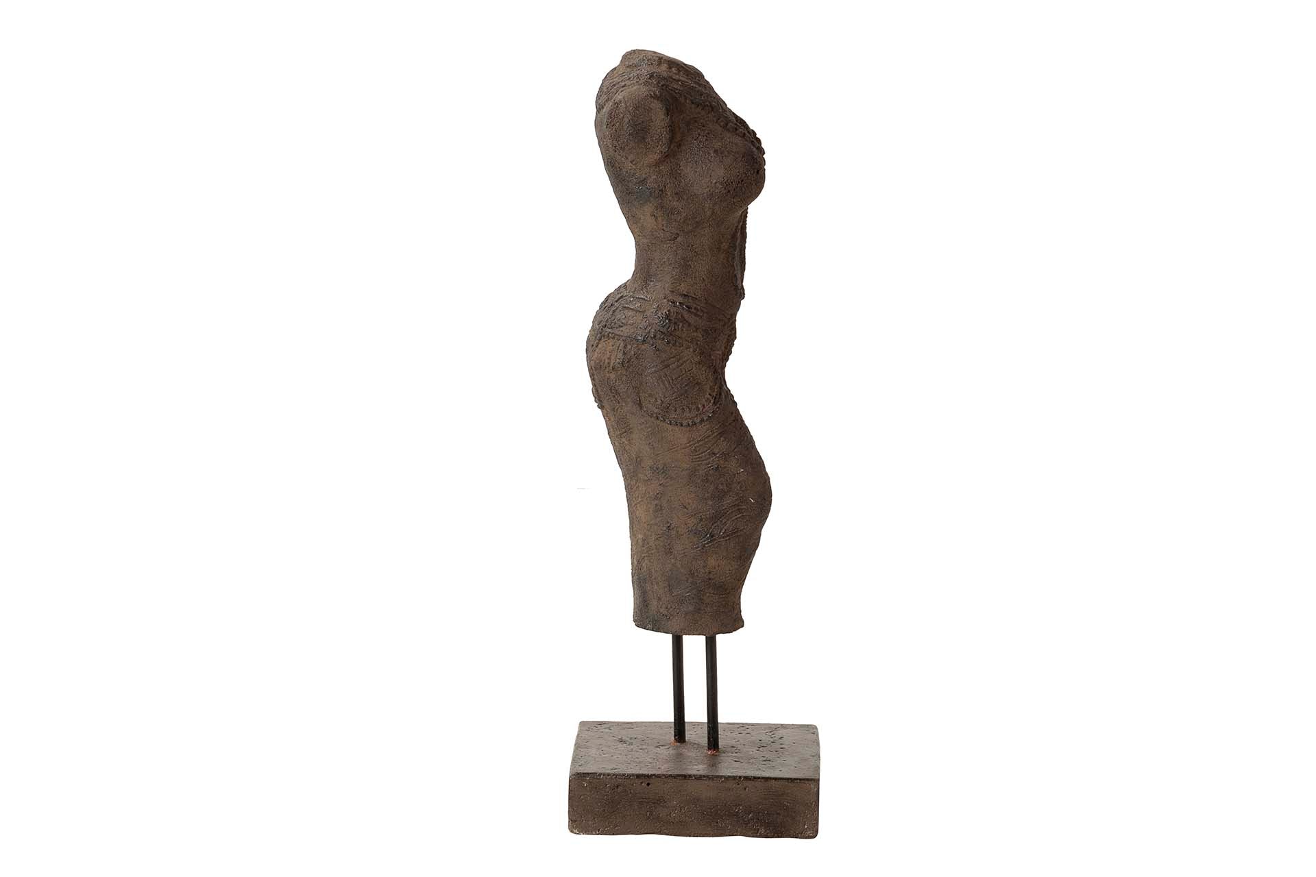 FIGURA TORSO MUJER PIEDRA MARRON 20x20x60 CM