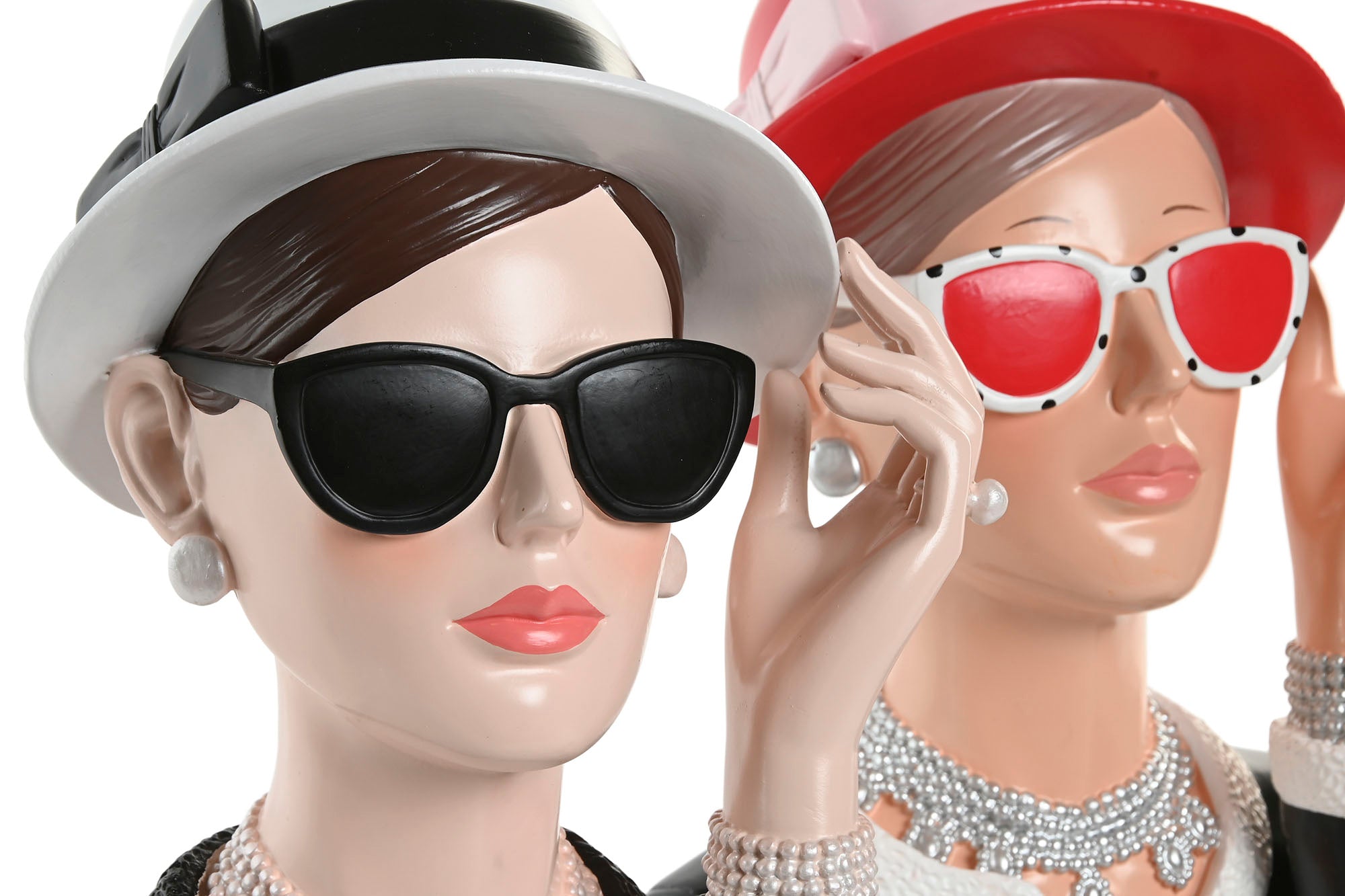 Figura Resina 17,5X14X27 Chica 2 Surt.