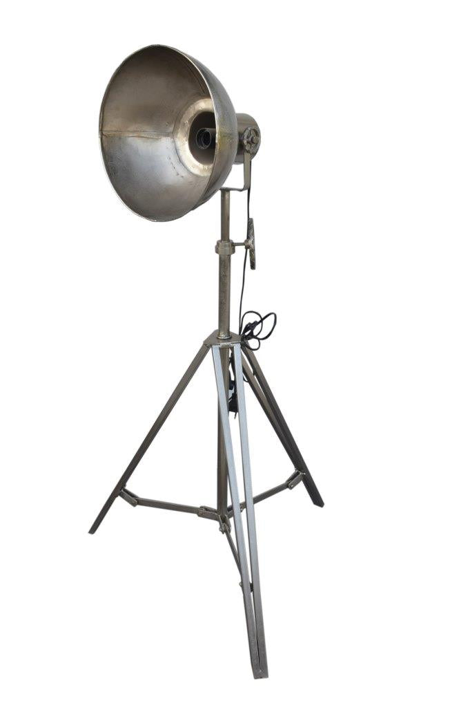 Lampara Pie Metal 74X61X182 Foco Plateado
