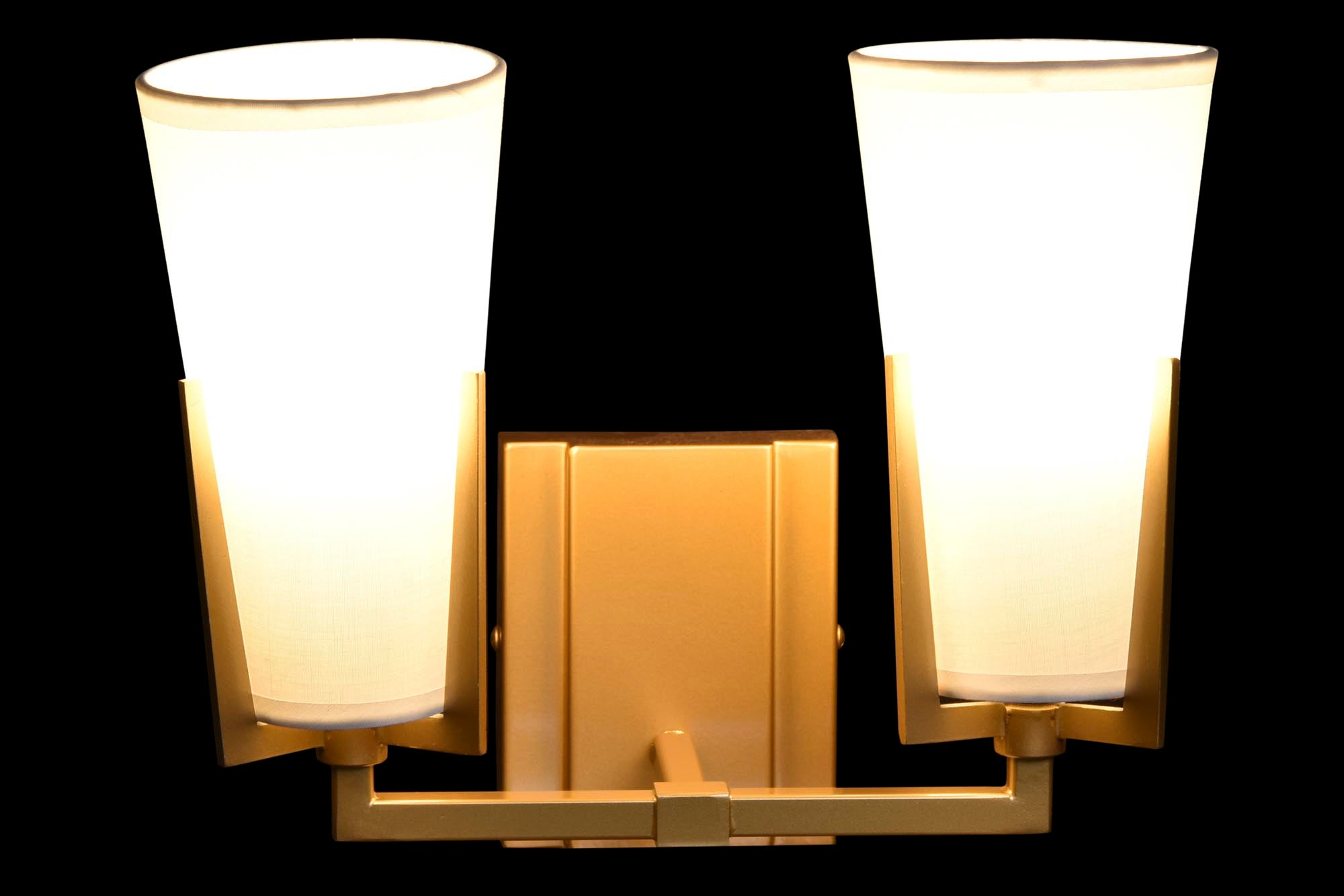 Lampara Aplique Metal Poliester 30X18X23 Doble