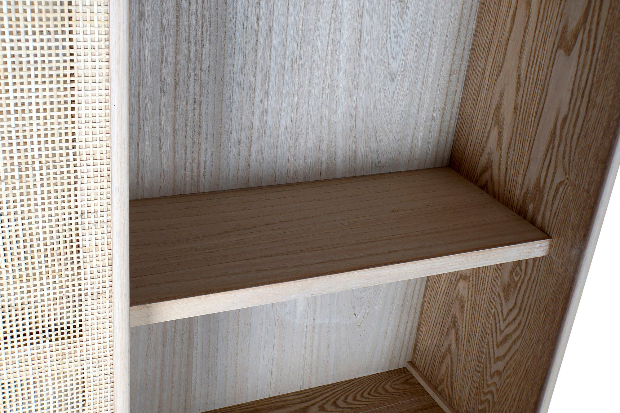 Vitrina Paulownia Mdf 120X38,5X196 55,80 Rejilla